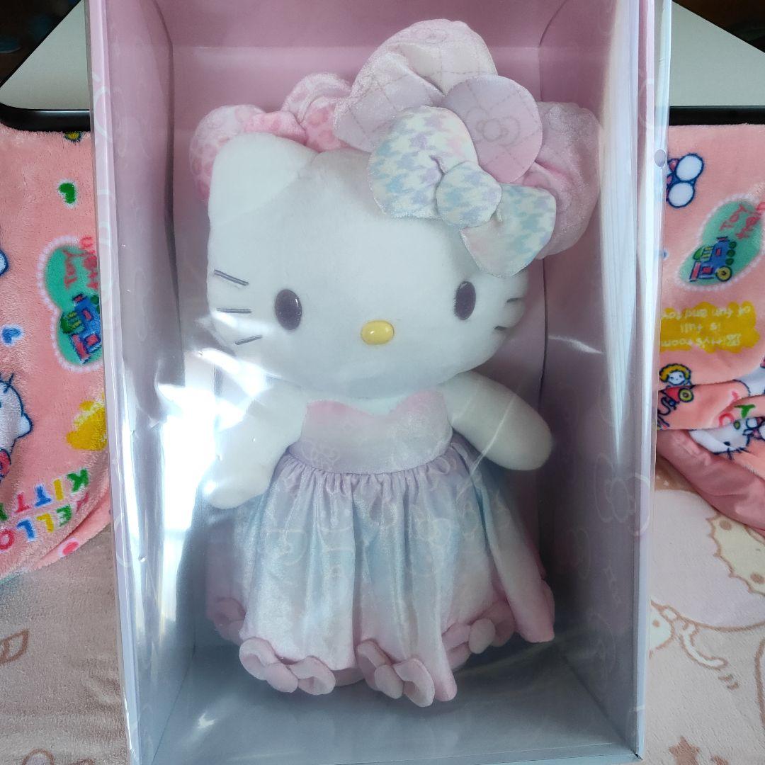 ハローキティ ぬいぐるみ