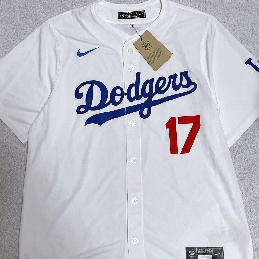 ドジャース　大谷翔平　ユニフォーム（L）　ボール　木製ミニバット