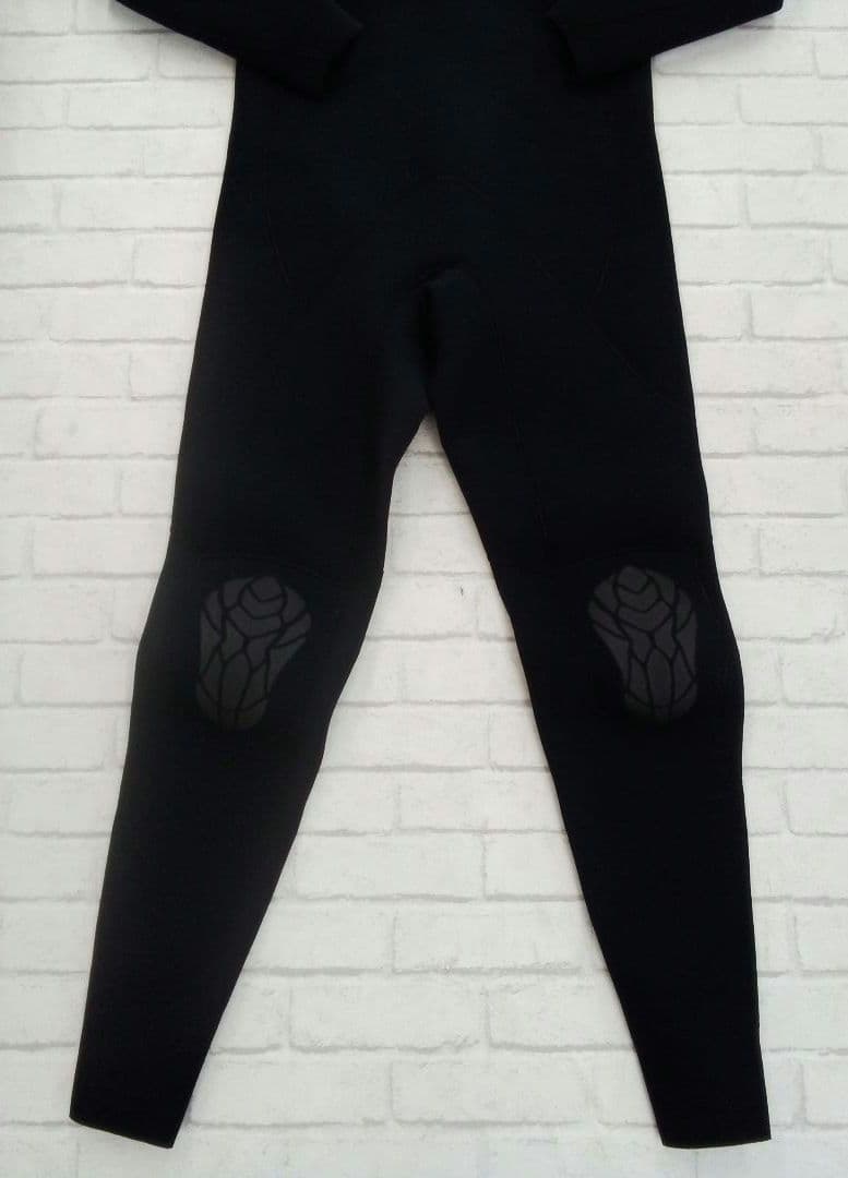 D955　KONG　コング　ウェットスーツ　フルスーツ　マリンスポーツ