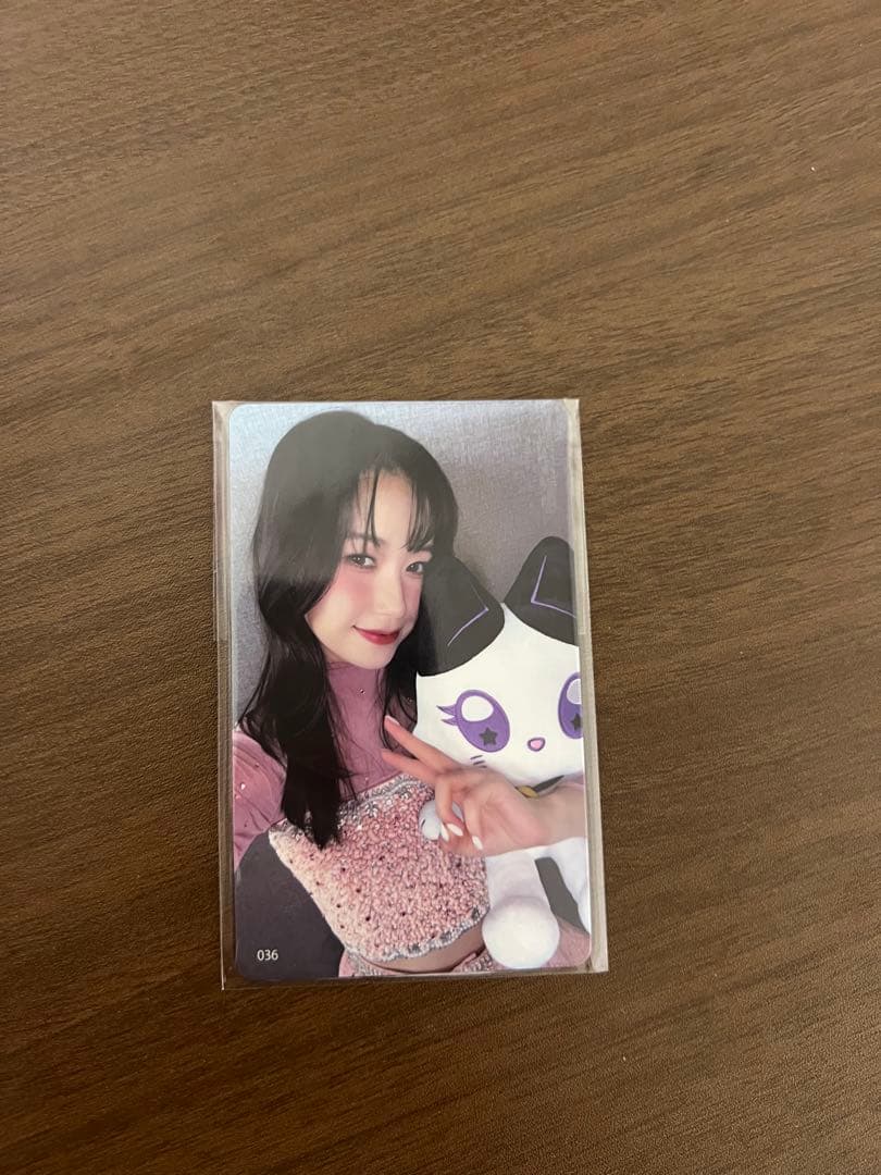 ME:I 笠原桃奈 MO:NA おすわりME:EYE’s ぬいぐるみ　ミャイ