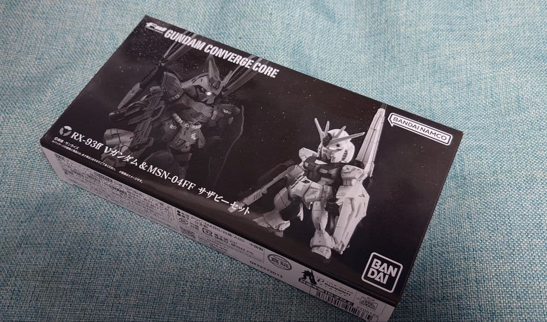 【未開封ガンダムコンバージ限定品】νガンダム(福岡立像) & サザビー セット