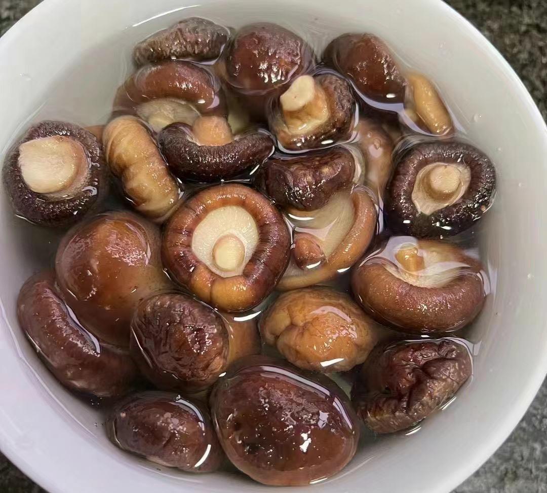 【乾燥椎茸】　1KG お得！