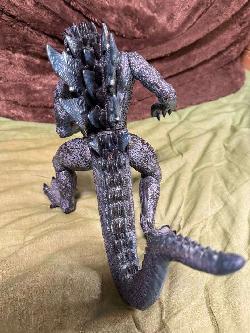 エメゴジ　可動式フィギュア　サウンド付き　ゴジラ1998 エメリッヒゴジラ