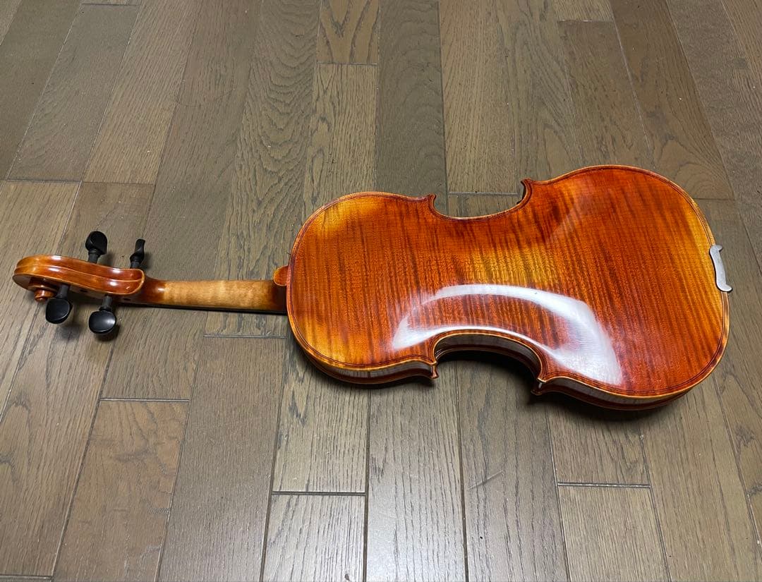 Tのセレクトしショップ　カールヘフナー バイオリン、ケース 、弓付き。