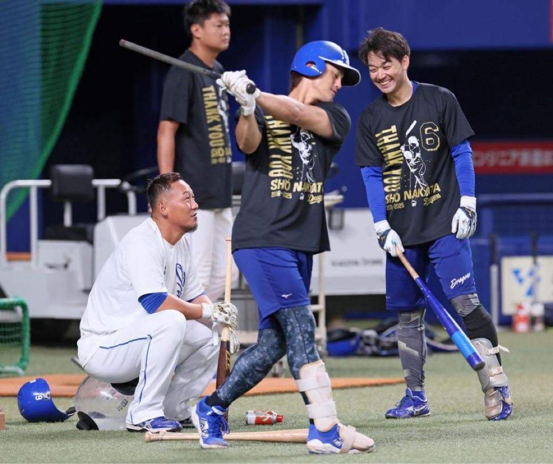 「THANK YOU」「SHO NAKATA」中田翔 引退Tシャツ 未使用