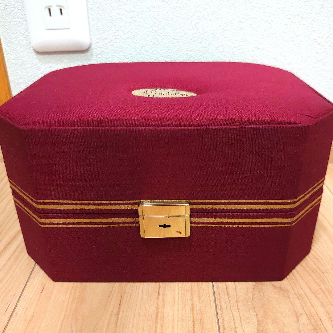 ヘネシーエクストラ バカラ クリスタル デキャンタ　替え栓・箱・冊子・タグあり