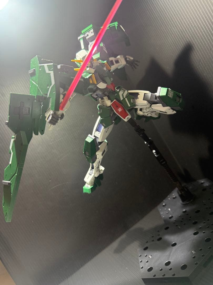 MG ガンダムデュナメス　塗装完成品