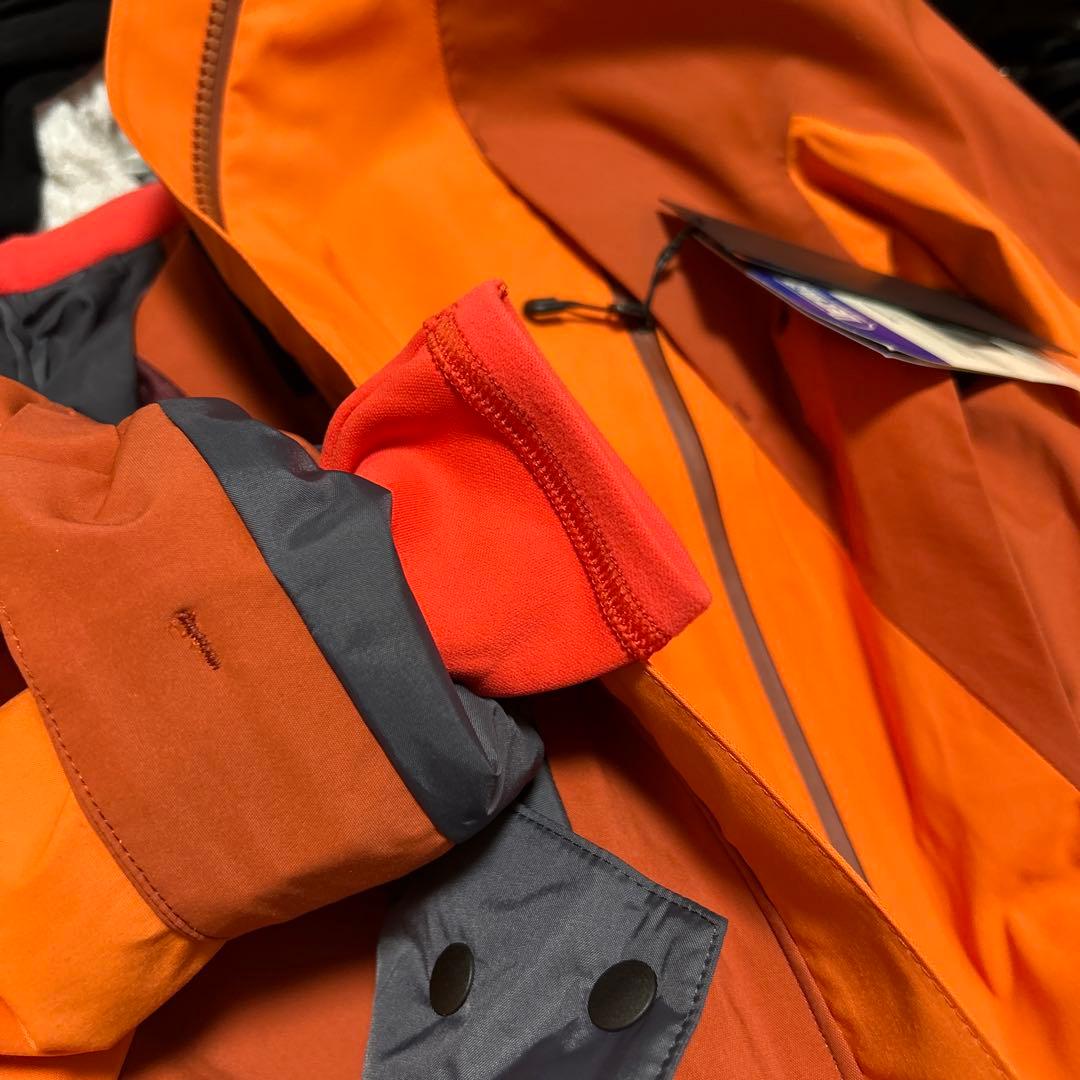 ゴールドウイン　レディース　スキージャケット　S 新品　高機能