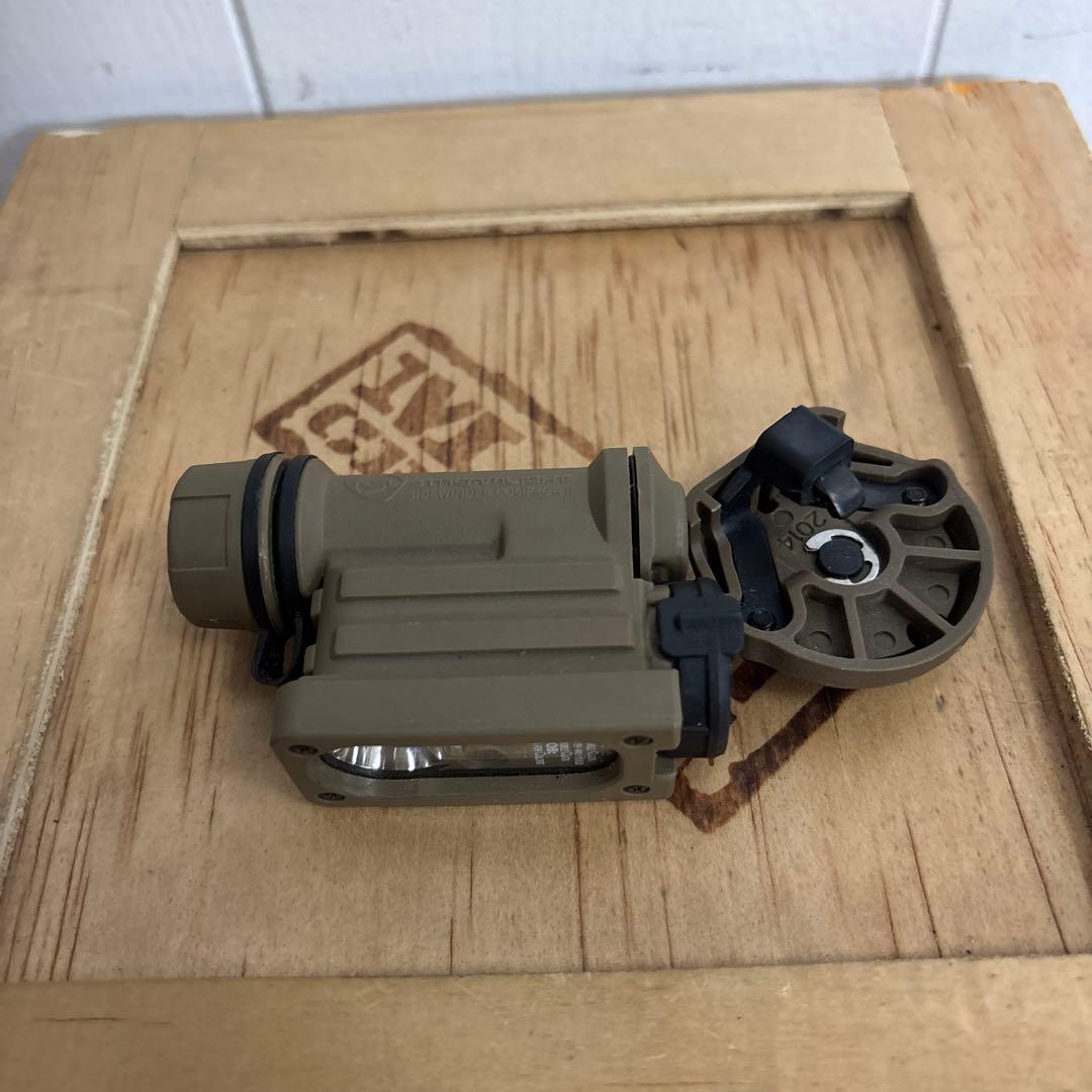 美品　米軍実物STREAMLIGHT SIDEWINDER COMPACT II