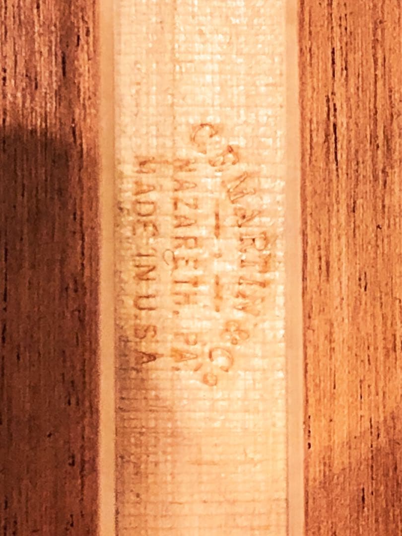 Martin D-18 2000年製