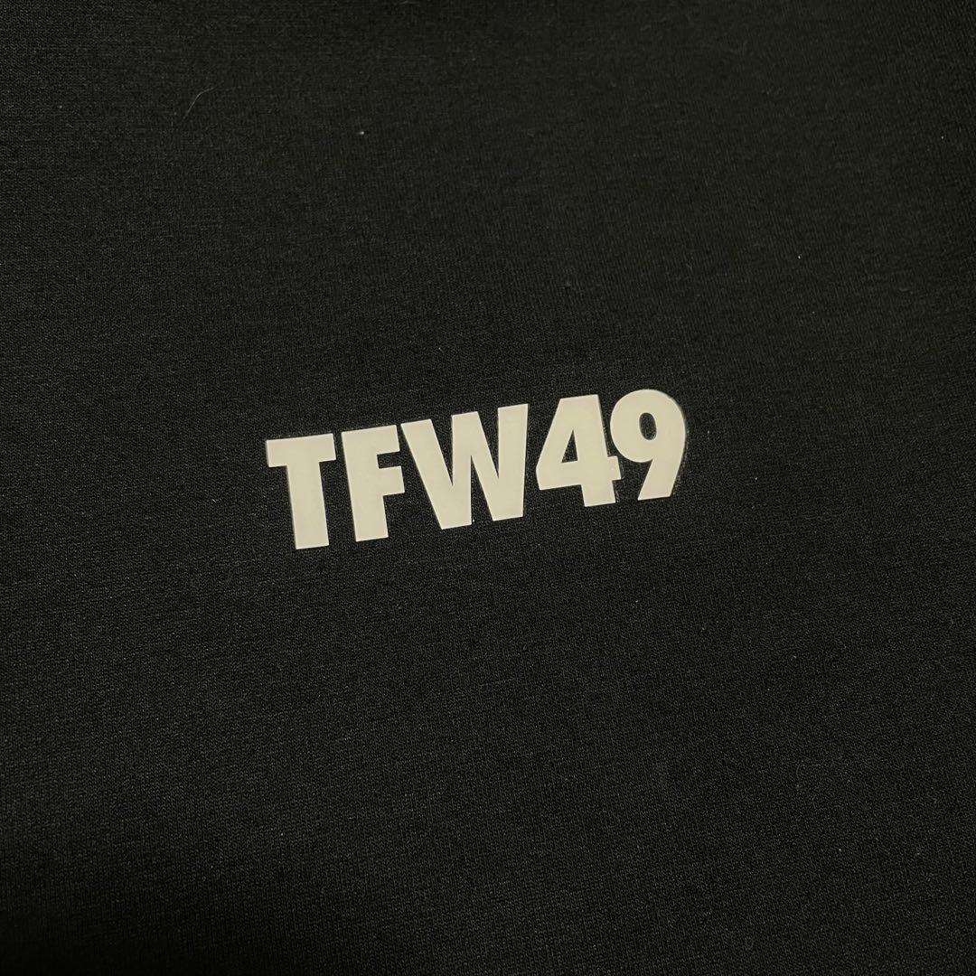 TFW49 プルオーバー　パーカー　ブラック　L ゴルフ　スウェット