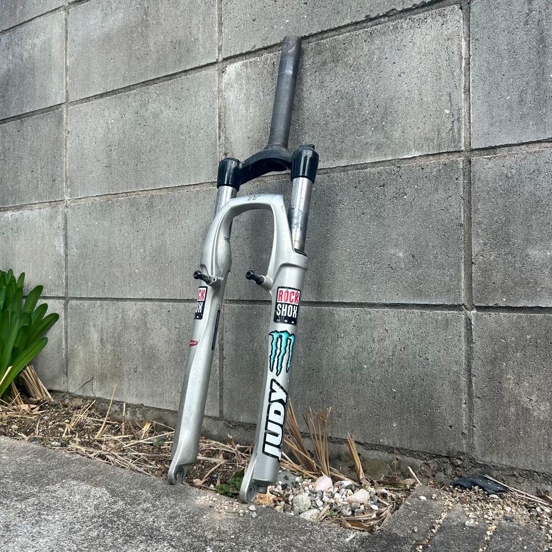 ROCKSHOX フロントサスペンション