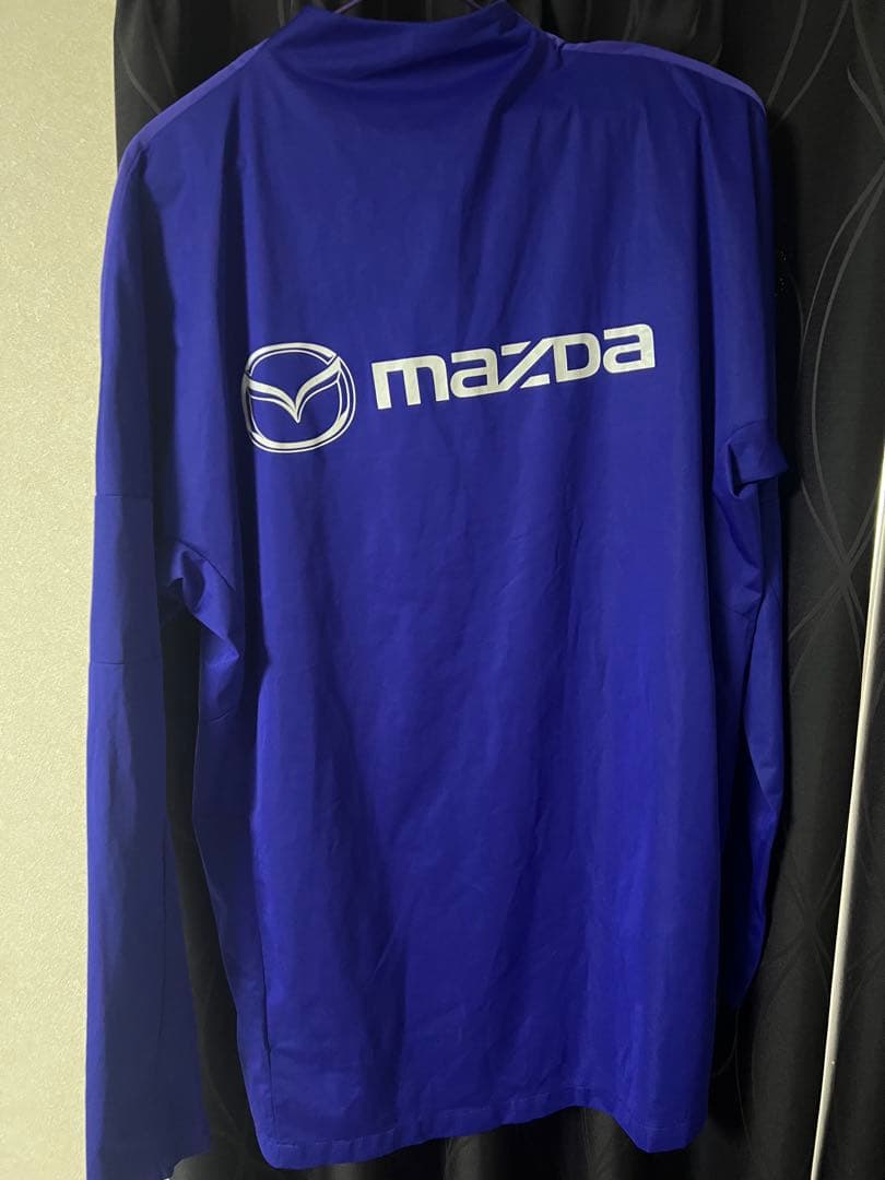 サンフレッチェ広島 Nike ハーフジップピステ 紫　サイズＬ