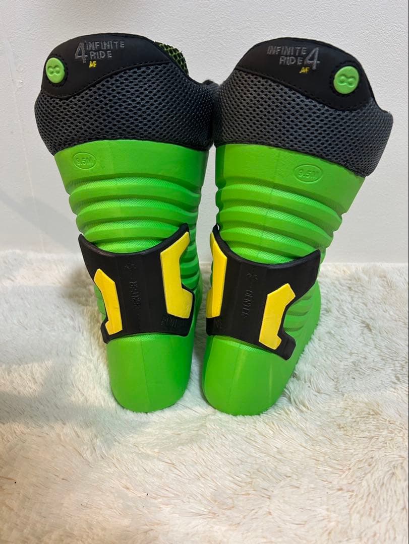 ［BURTON バートン］ION 15-16モデル 27.5センチ