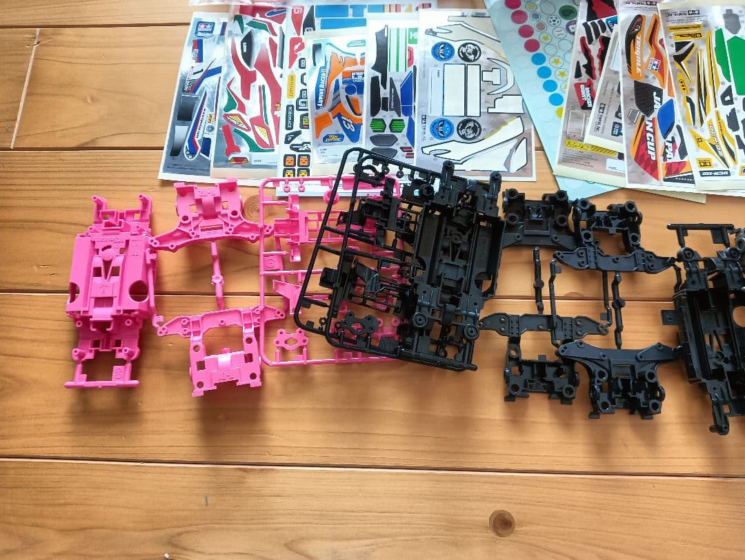 ミニ四駆　ボディ　パーツ　セット ジャンク　未使用多数　タミヤ　ホイール　タイヤ