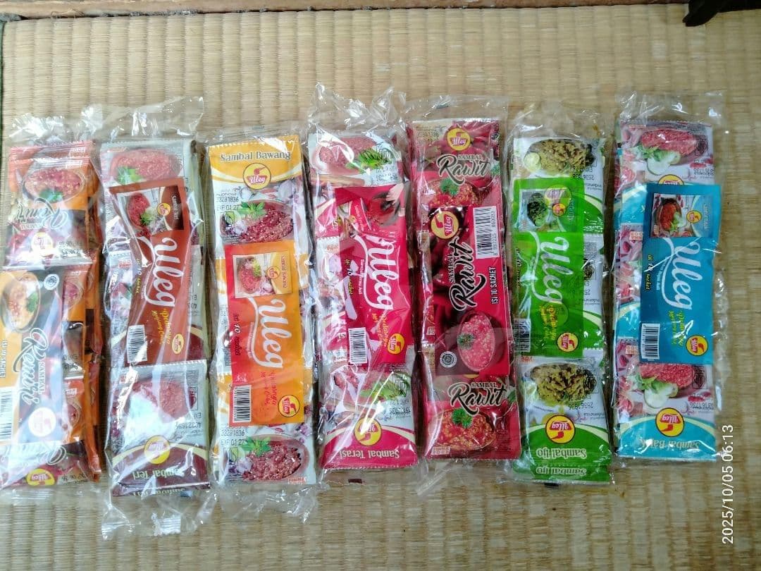 7種類のULEG・サンベルの風味 & サンベル Bamboe Terasi