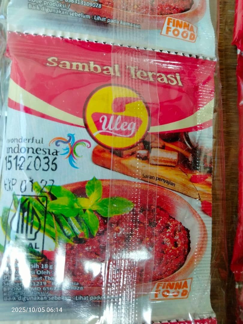 7種類のULEG・サンベルの風味 & サンベル Bamboe Terasi