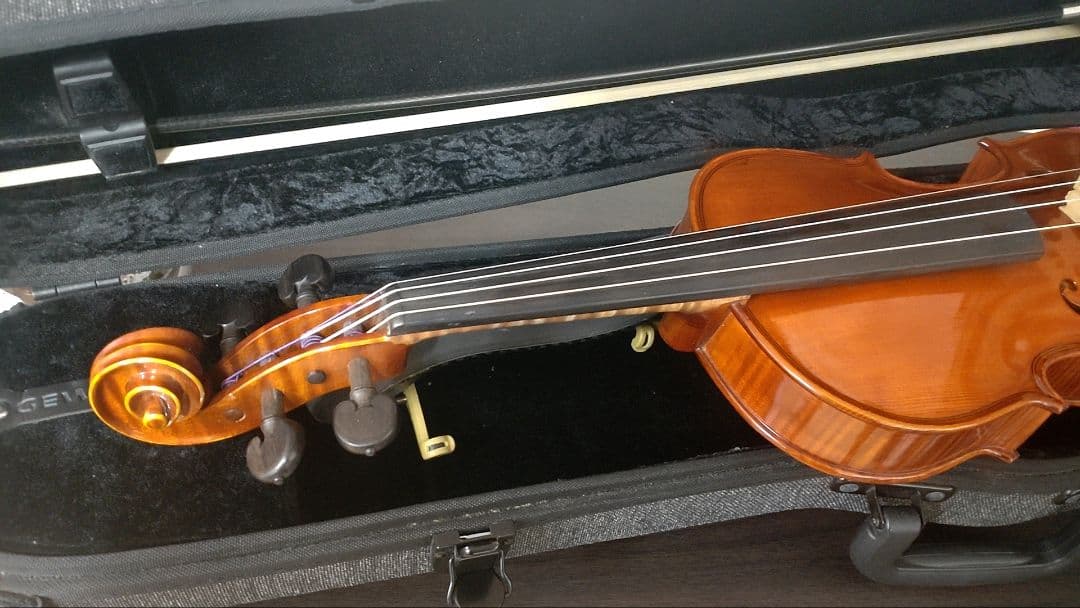 ルーマニア製　GLIGA Vasile 　GamaⅡ　バイオリン　4/4