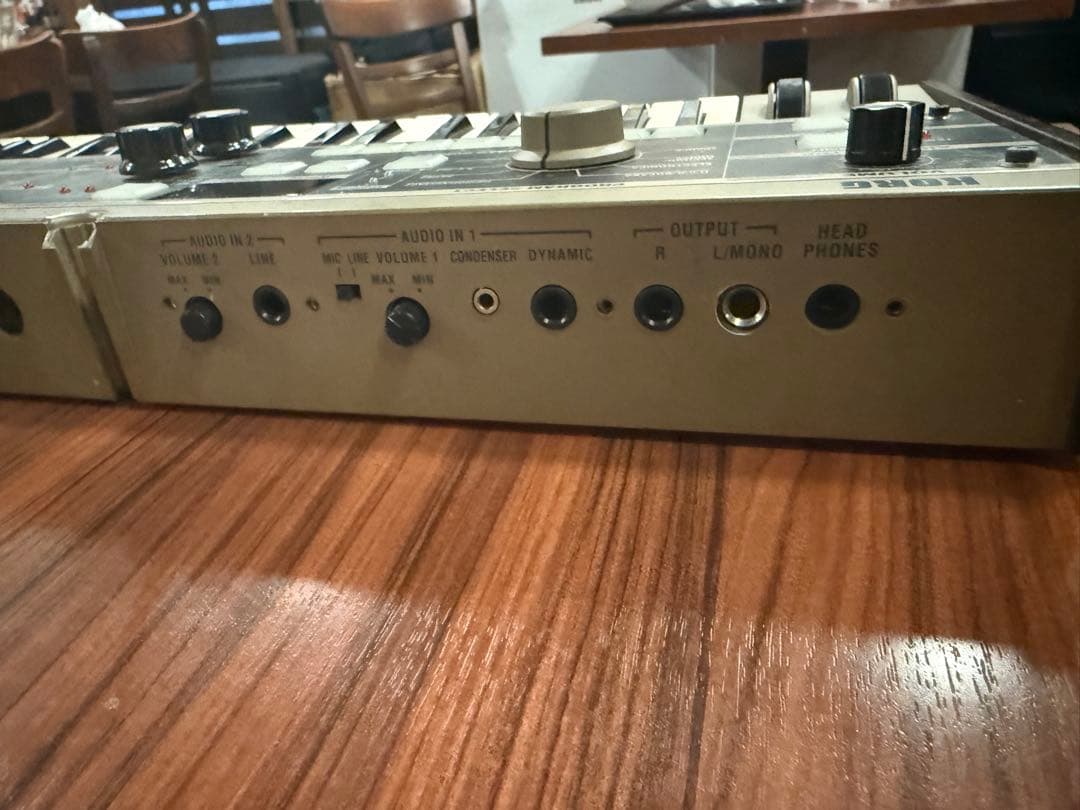 KORG microKORG アナログシンセサイザー ボコーダーマイク有 37鍵