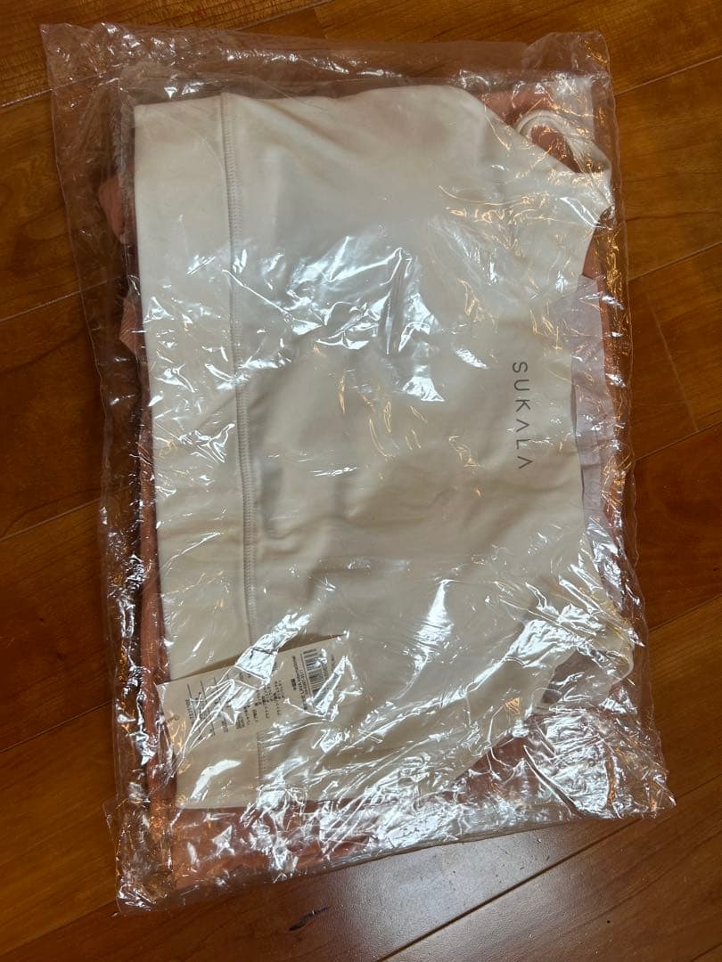 LLサイズ【Sukala】 Tシャツ&タンクトップブラ セット