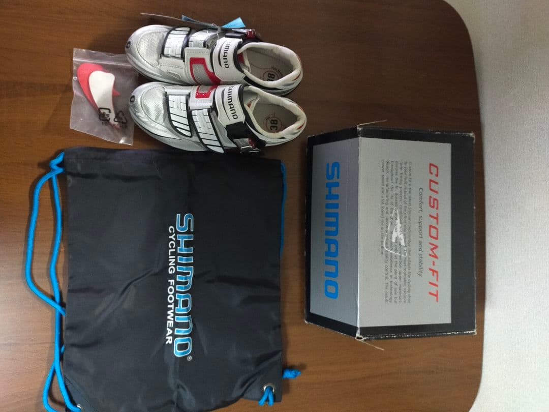 SHIMANO SH-R240 シューズ 38サイズ