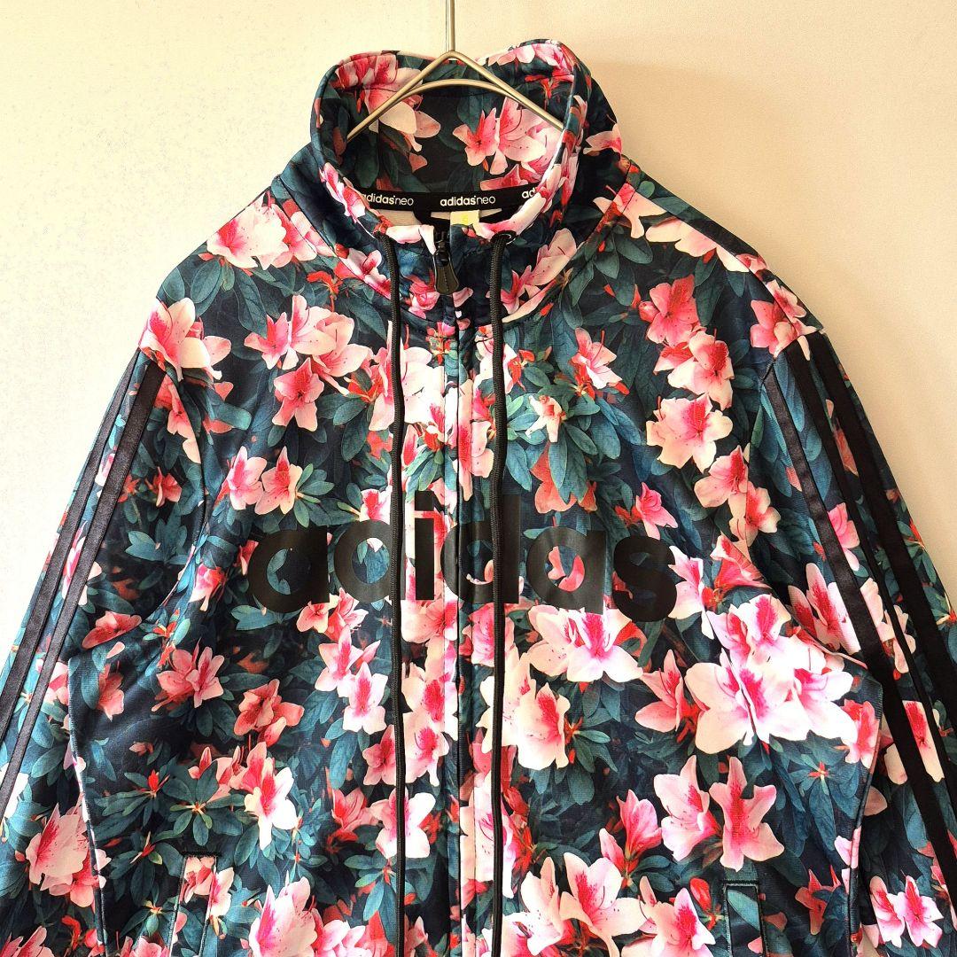 adidas 花柄 トラックジャケット &パンツ セットアップ