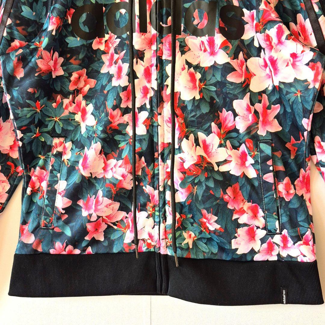 adidas 花柄 トラックジャケット &パンツ セットアップ