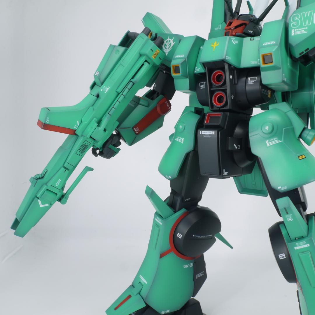 ガンプラ　HG ドーベンウルフ　全塗装　完成品