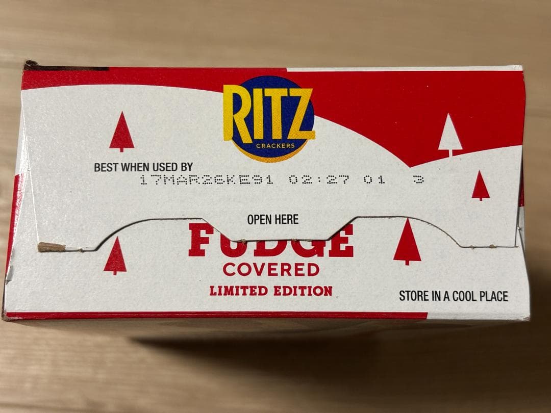 シナモンシュガーナッツ チェリークッキー リッツファッジ トレーダージョーズ