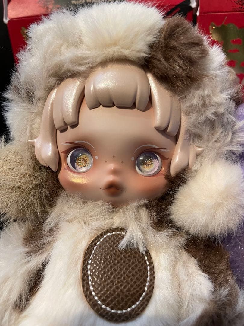 POPMART have a good run 馬力全開　スカルパンダ　ラブブ