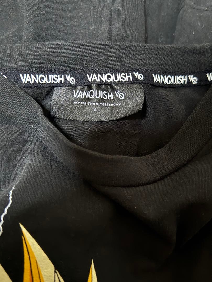 VANQUISH FITNESS Tシャツ