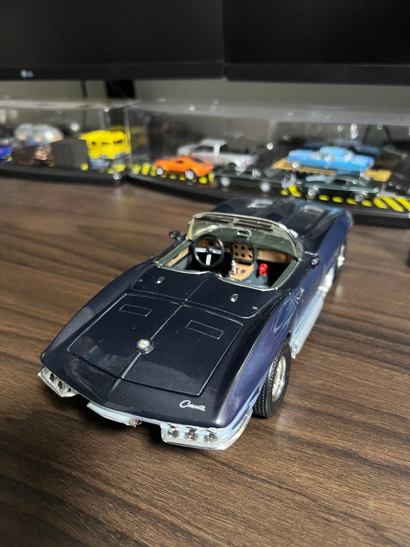 コルベット マコシャーク　1/18 ミニカー