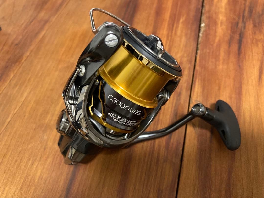 シマノ　20ツインパワー　C3000MHG