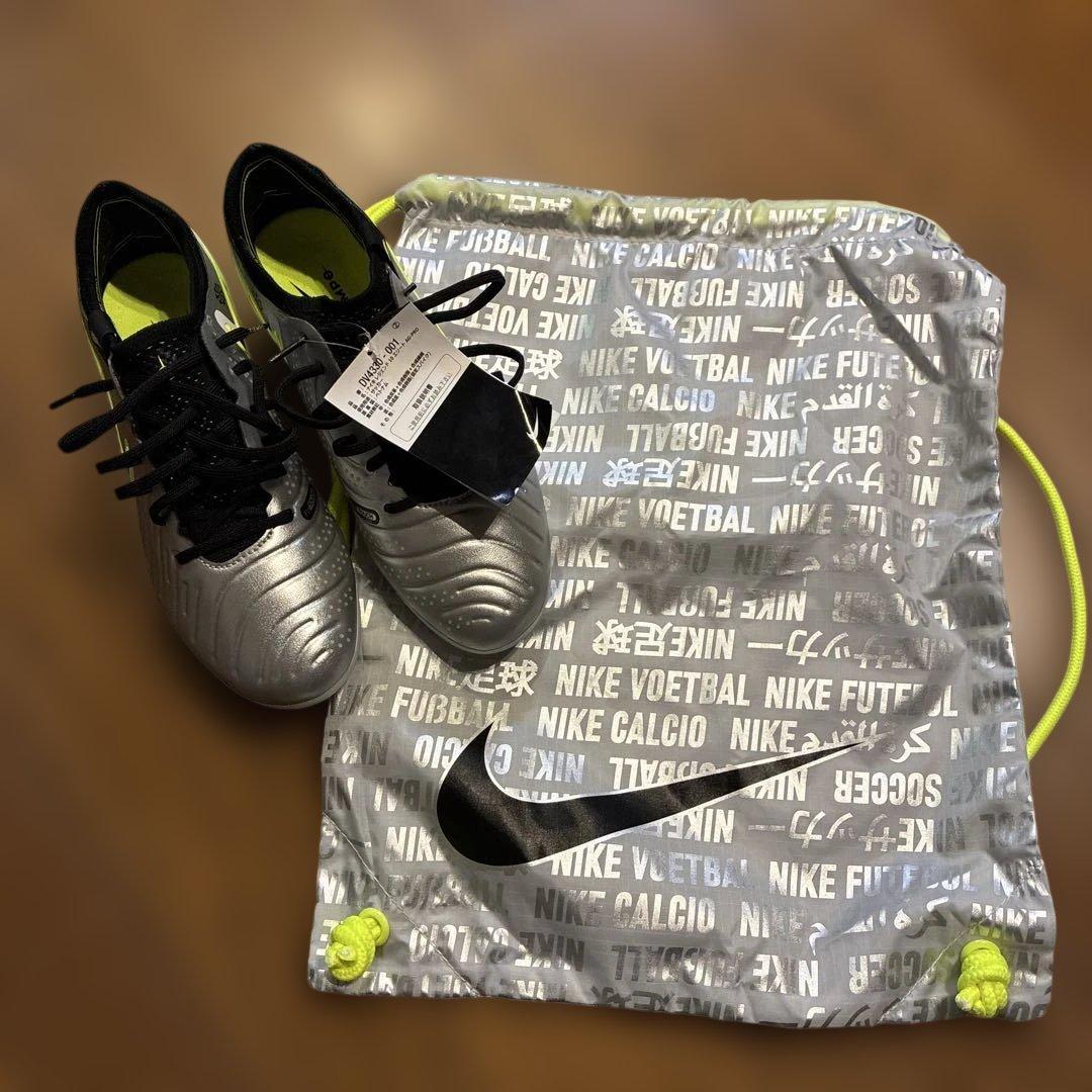 ナイキ サッカースパイク 10エリート AG-PRO ティエンポ 24.5 新品