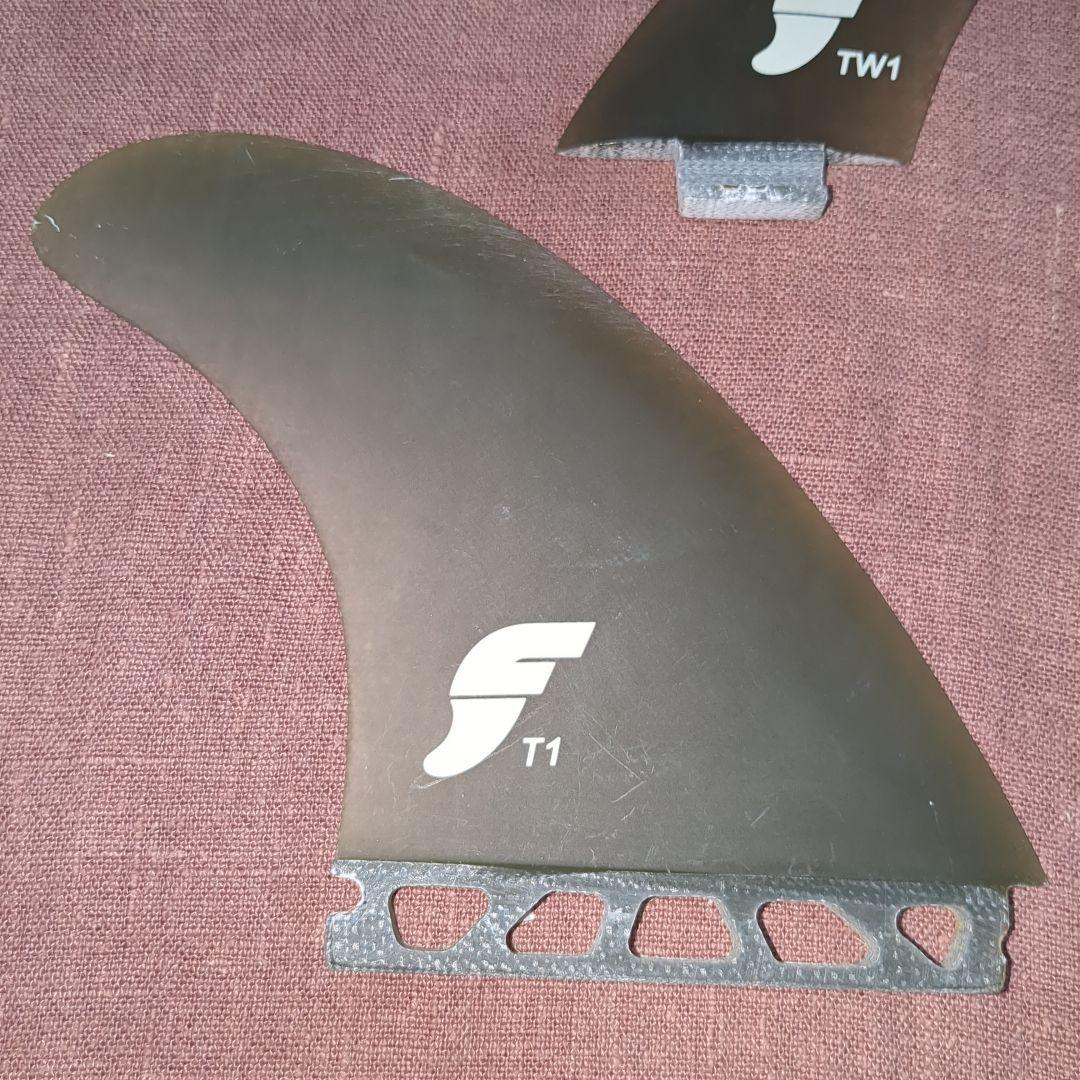 T1 TW1 4枚セット　ツインザーフィン