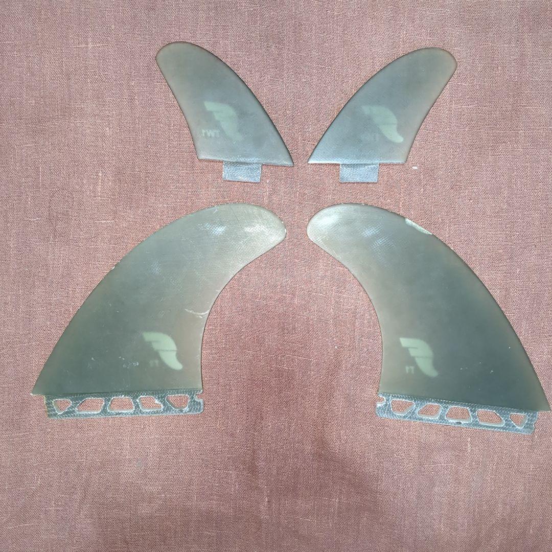 T1 TW1 4枚セット　ツインザーフィン