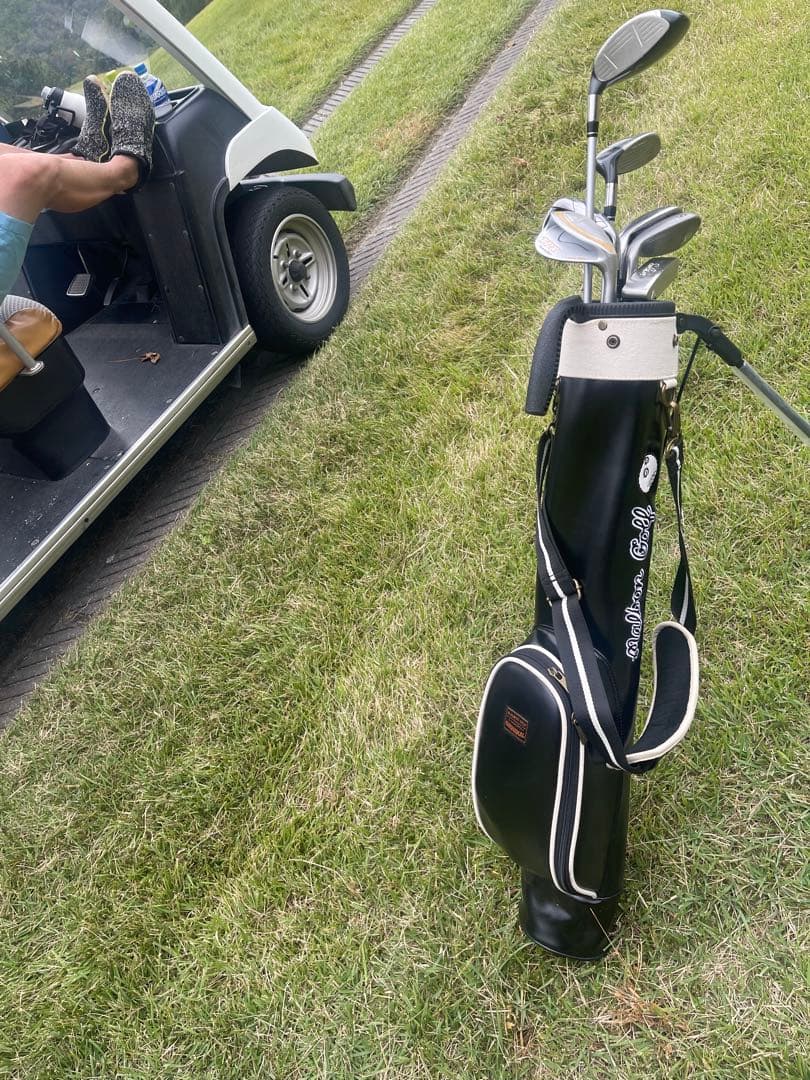 新品★ 茶色 ★ セルフスタンドクラブケース