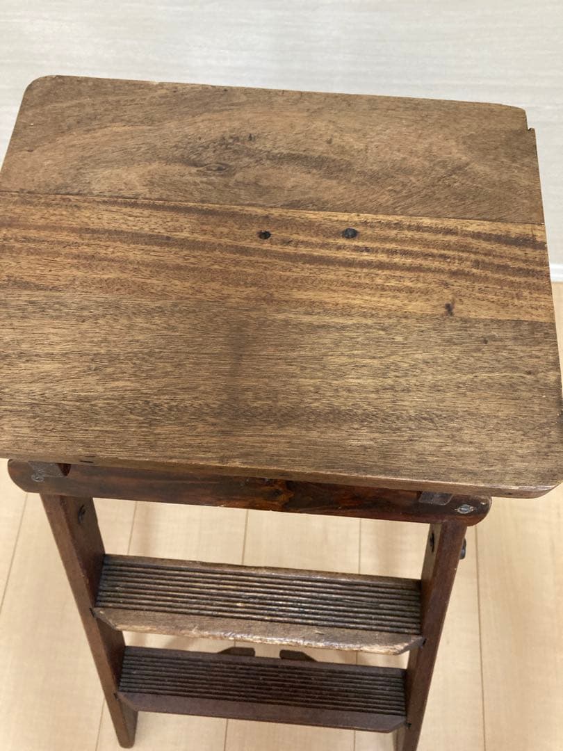 う*ぎ様 【アンティーク】木製折りたたみ式ステップスツール