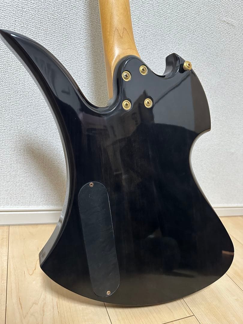 【ケース付】B.C.Rich Mocking Bird モッキンバード