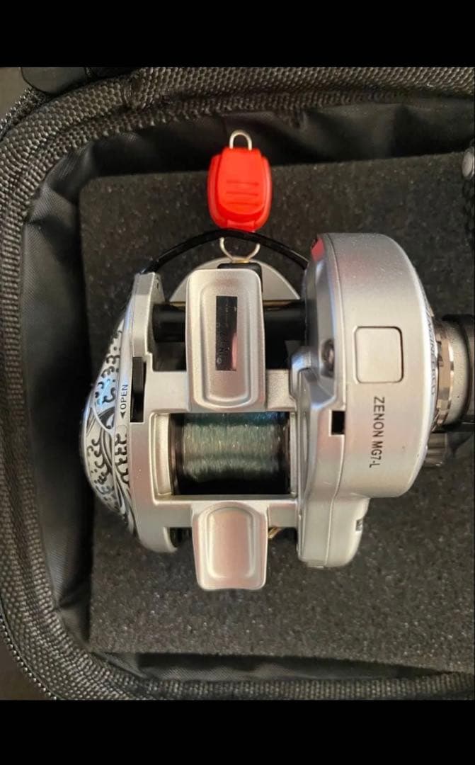 美品 アブガルシア ゼノン MG7 zenon mg7 左巻き ベイトリール