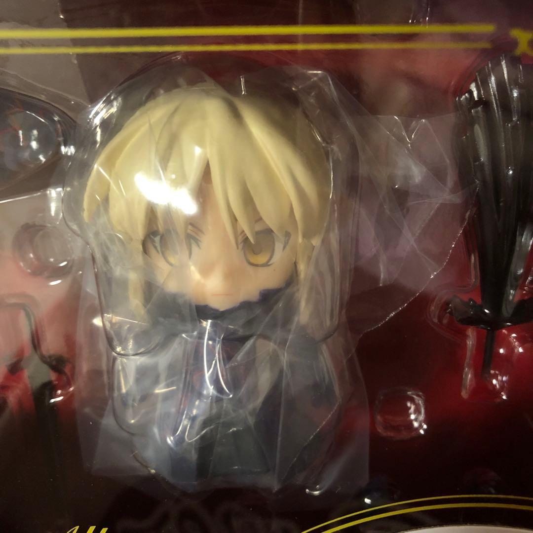 新品 ねんどろいど アルトリア セイバーオルタ