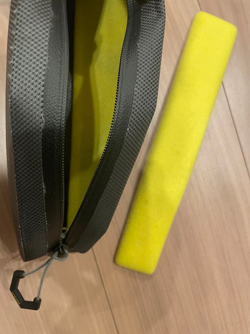 APIDURA エクスペディショントップチューブバッグボルトオン