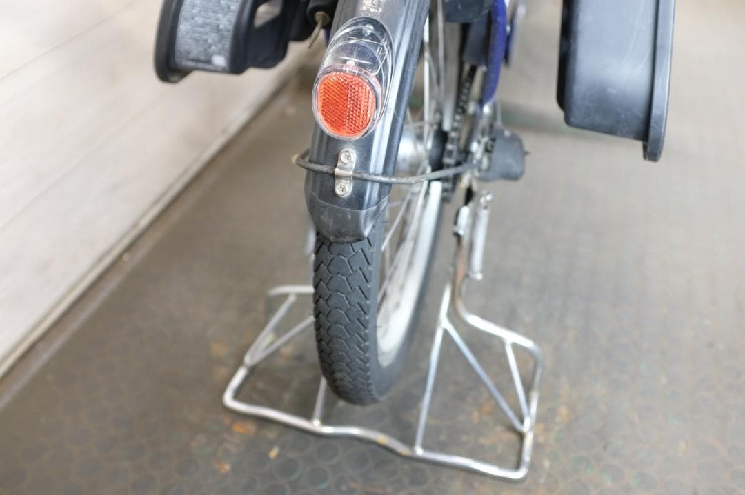 パナソニック　ギュット　20インチ　3段　8.9Ah（5点灯）充電器あり