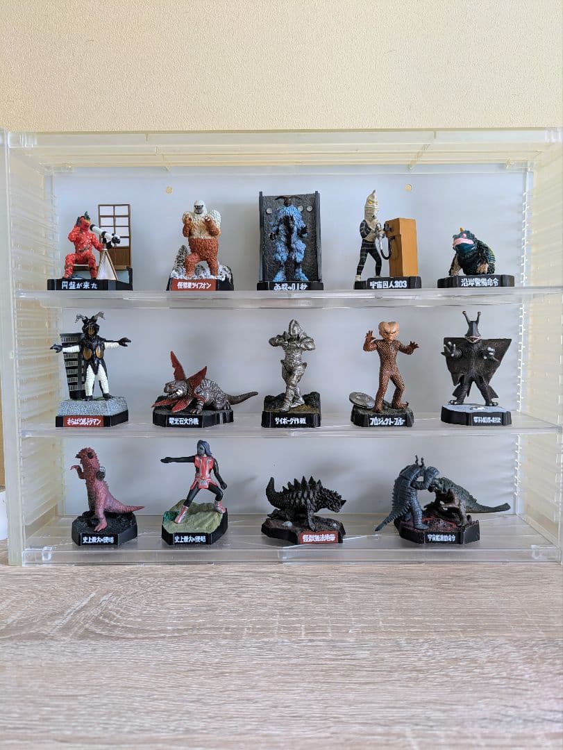 ウルトラ怪獣名鑑フィギア 35種