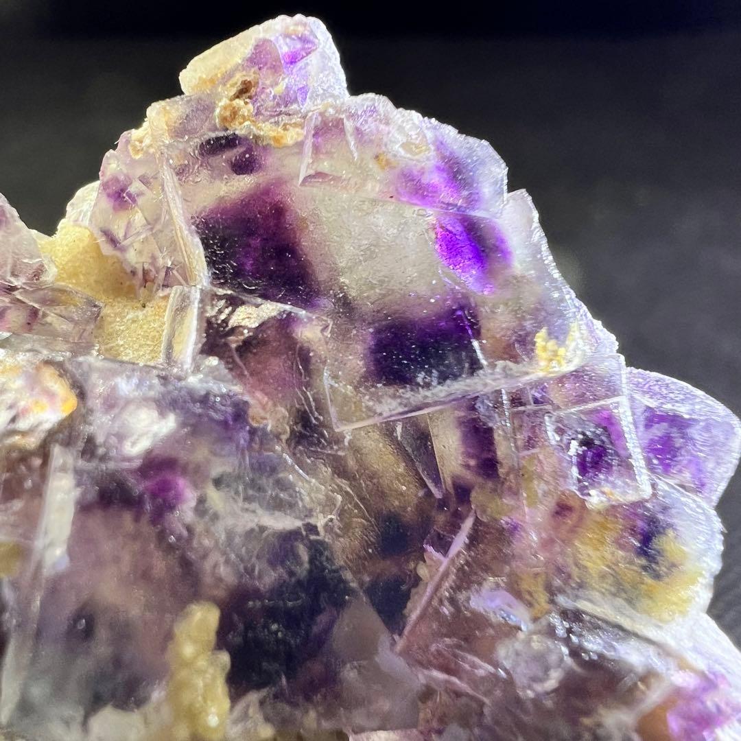 内モンゴル産　マルチカラーフローライト