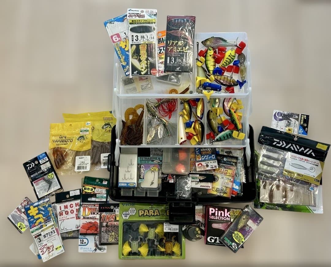 【引退 超お得まとめ売り】ルアー中心の道具BOX全て