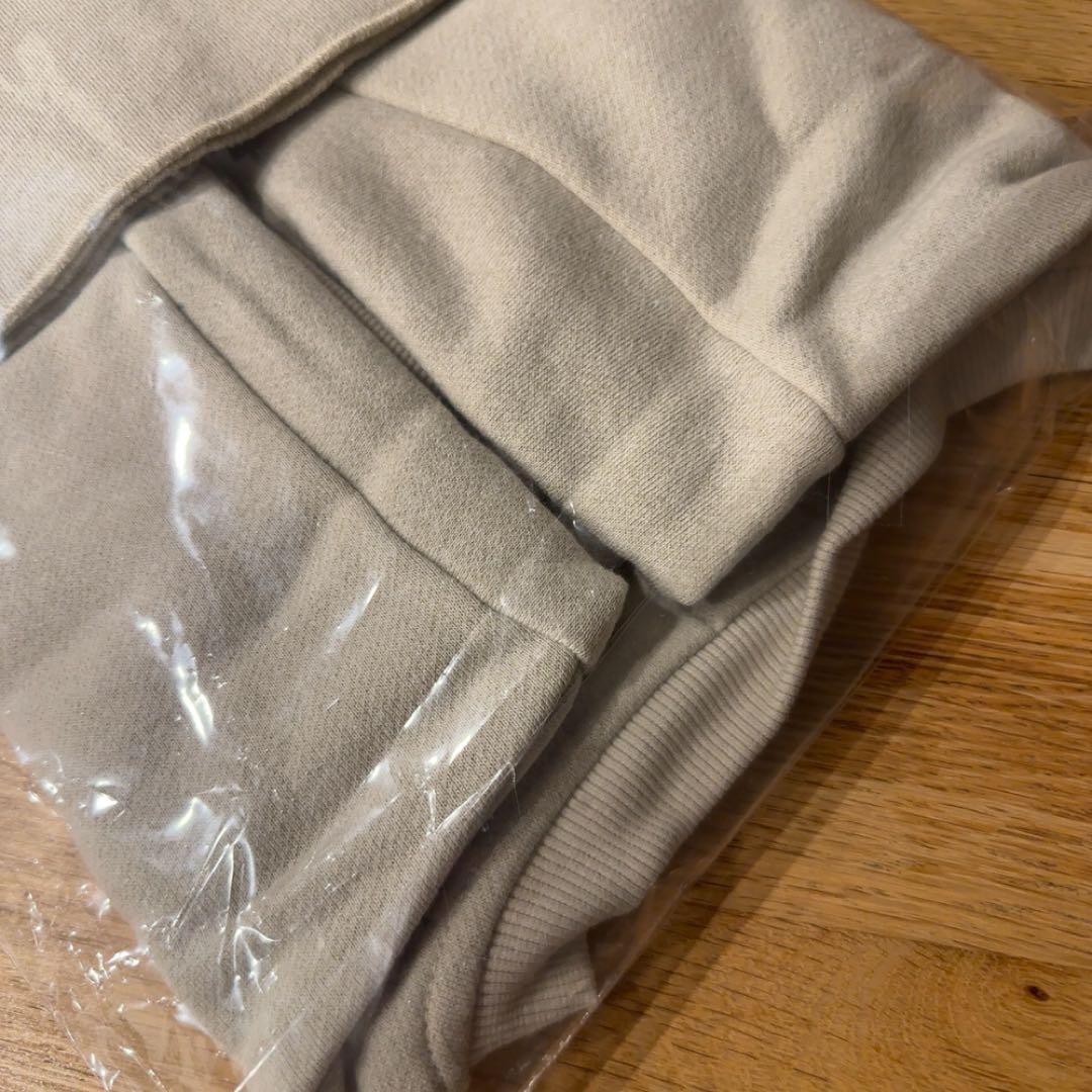 MAZZEL スウェット　ショート　アイボリー