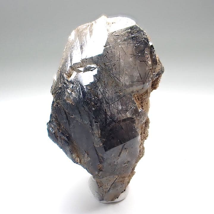 【パキスタン/ザギ産】ザギマウンテンクォーツ(リーベカイトインクォーツ)