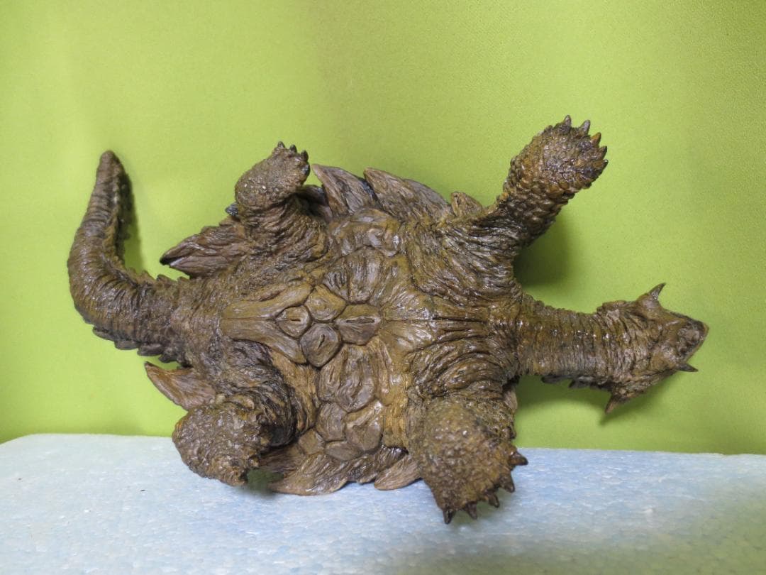 KAME HOUSE　幻獣の亀　フィギュア　完成品　22㎝　ガメラ