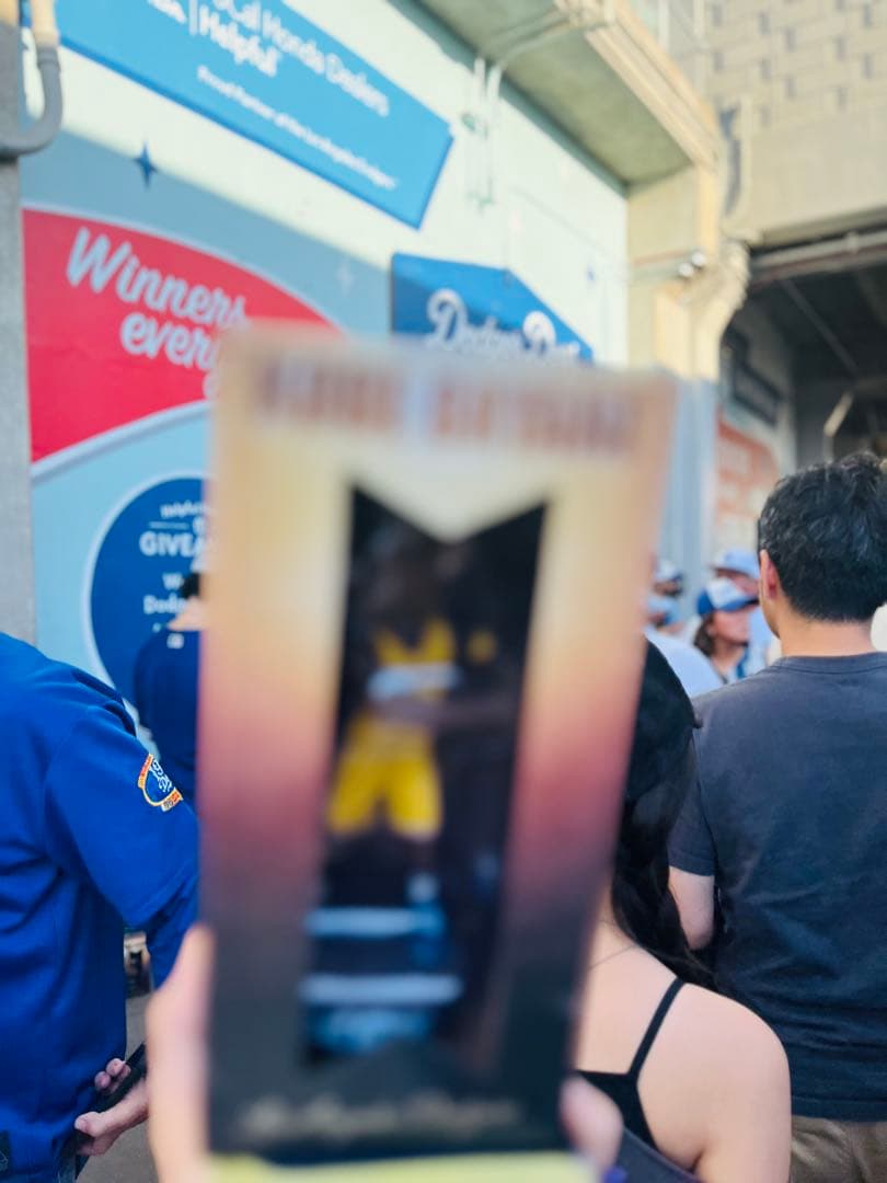 【非売品】8/8 球場配布品 コービー・ブライアント ドジャースボブルヘッド